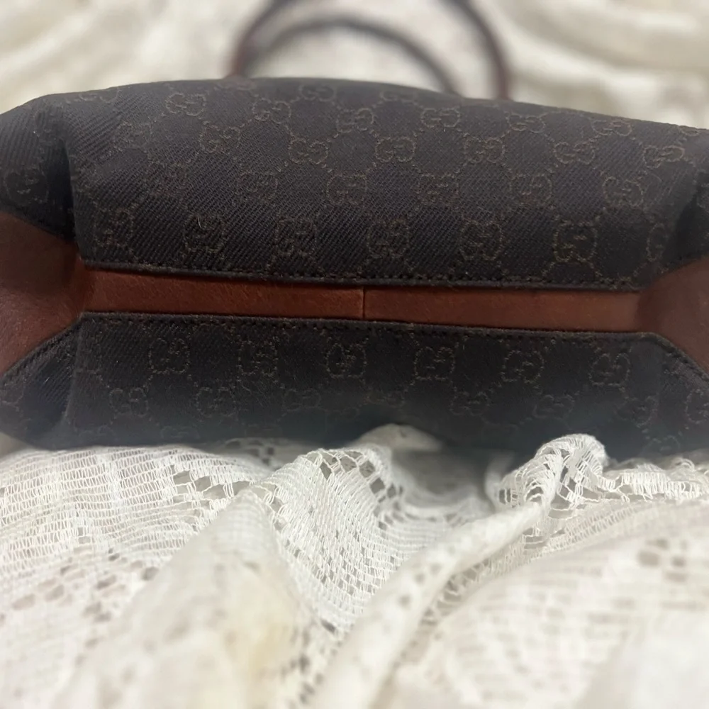 Extremely rare GUCCI GUCCISSIMA Horsebit tote in dark brown. Gently used - Picture 6 of 14